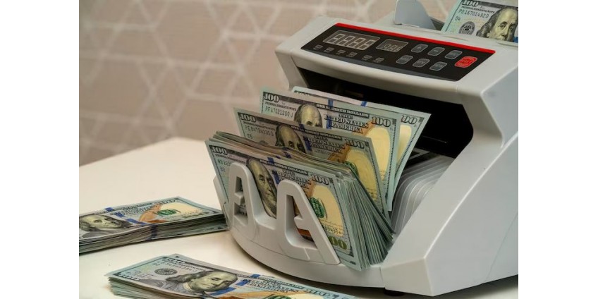 Як Супер Мані Каунтерс допомагає бізнесу автоматизувати підрахунок готівки