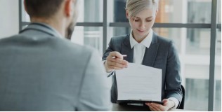 Пошук роботи в Україні: як знайти вакансію та отримати офер
